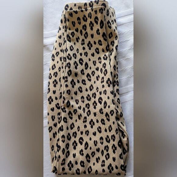 Chico’s Women’s Ponte Knit Animal Print Leggings Ankle Leopard Size 0 (4) - Picture 10 of 10